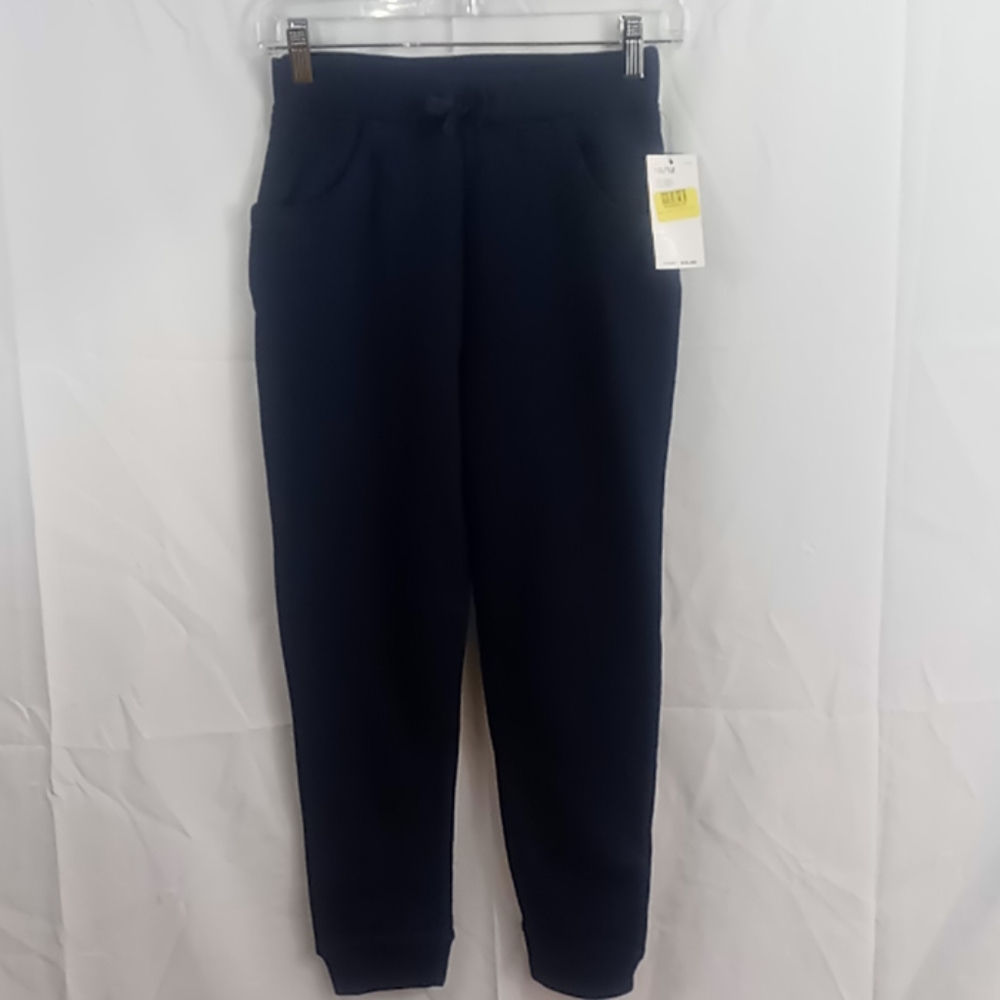 Girls size 10/12. G knit jogger